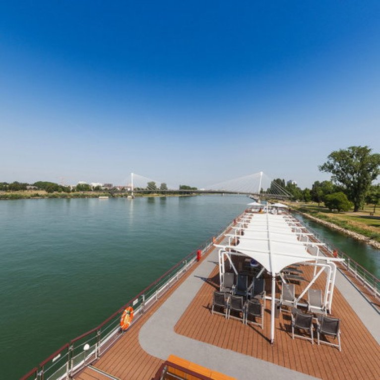 Sun Deck