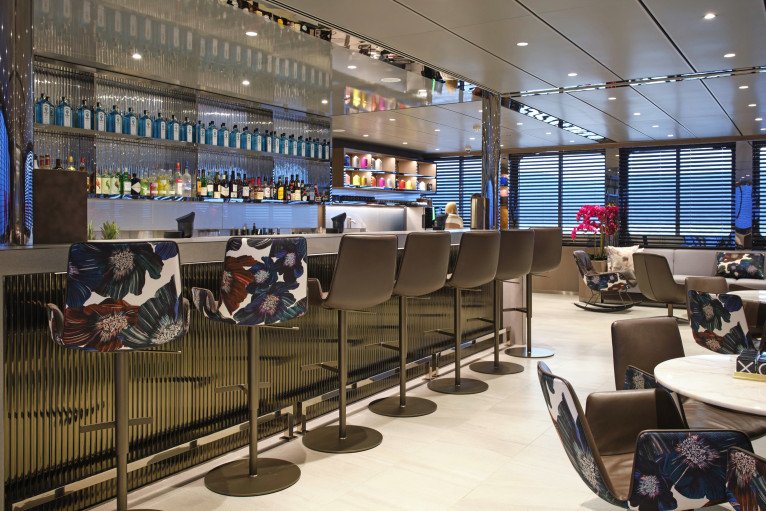 Amici Bar & Lounge