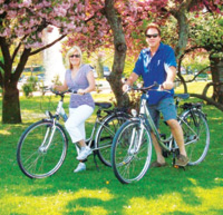 Complimentary Bikes & Bike Tours