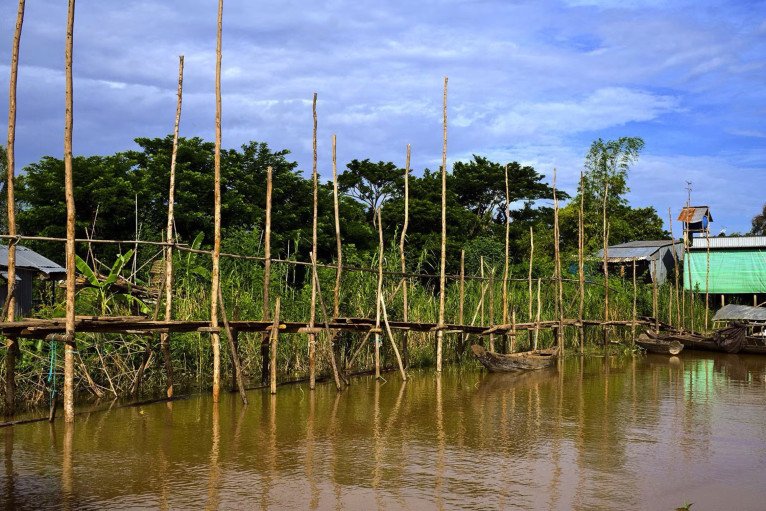 BORDER CROSSING – TAN CHAU, VIETNAM
