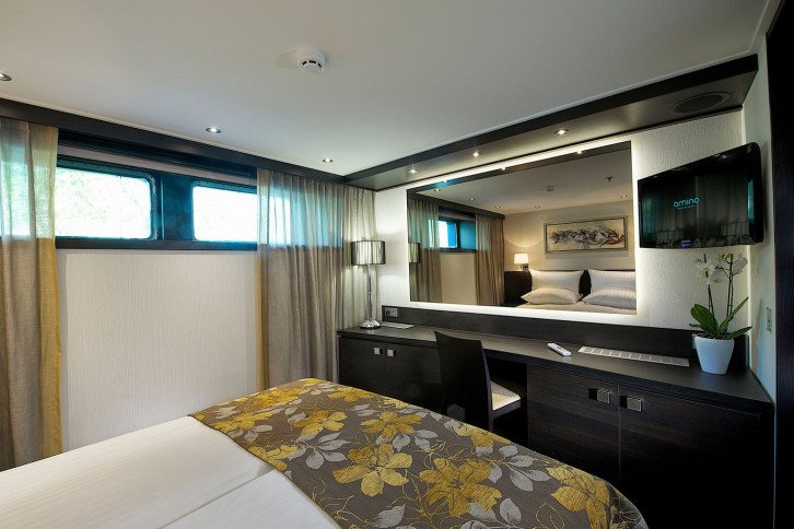 Deluxe Stateroom