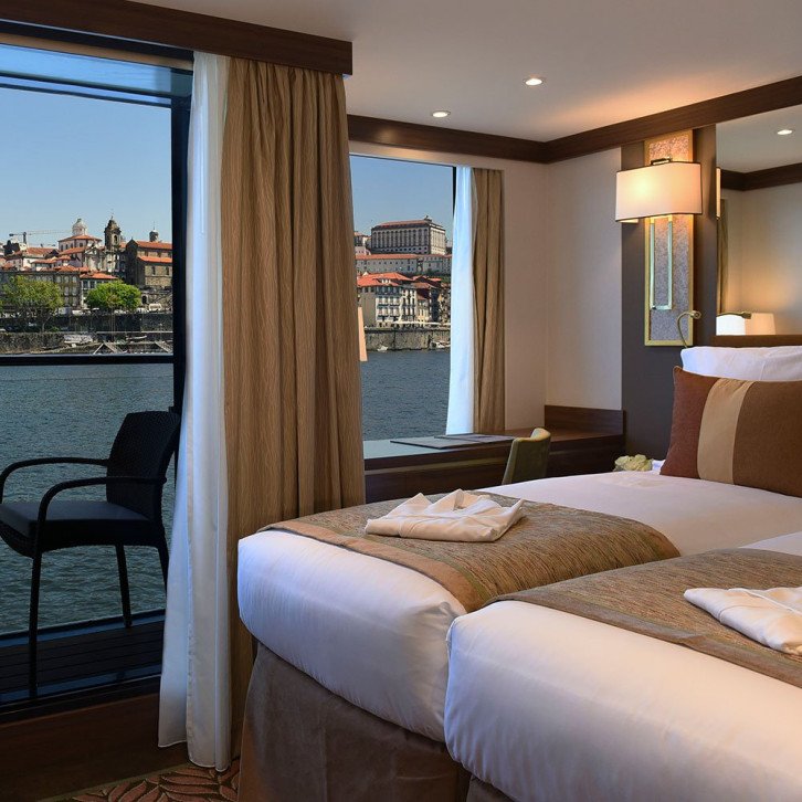 Superior Balcony Suites