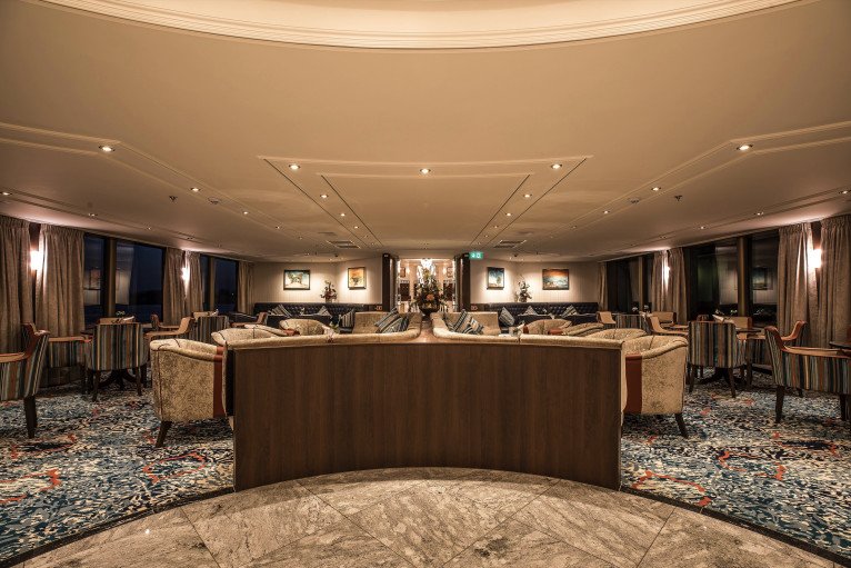 Observation Lounge & Bar