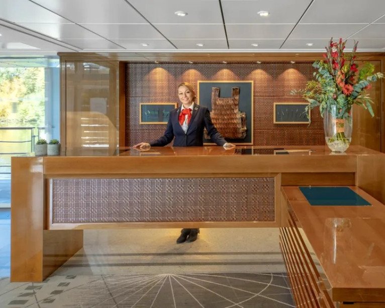 Guest Services on Viking Sjofn