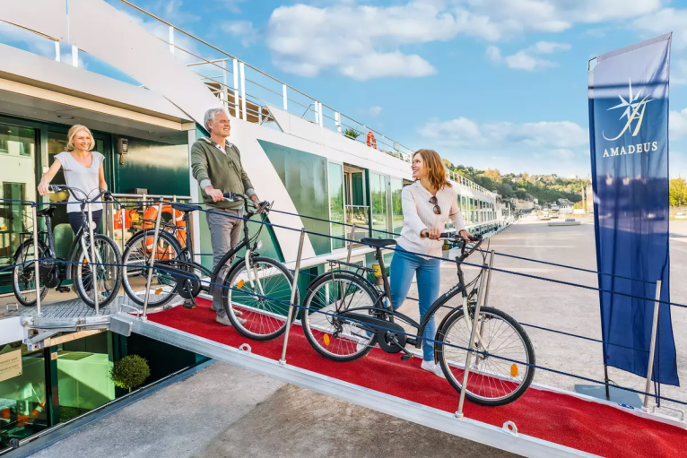 Complimentary Bike Rental