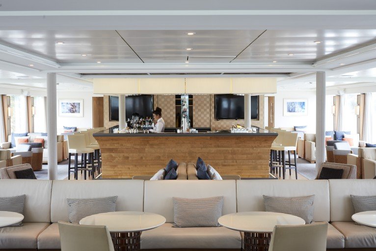 The Lounge
