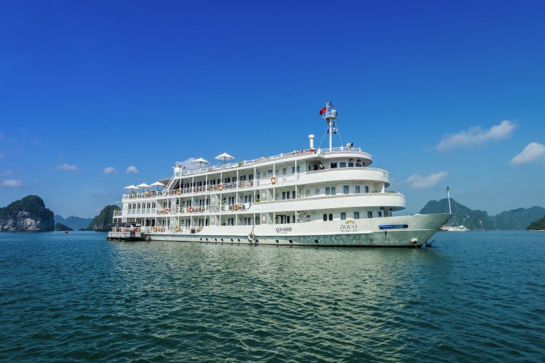 Ha Long Bay