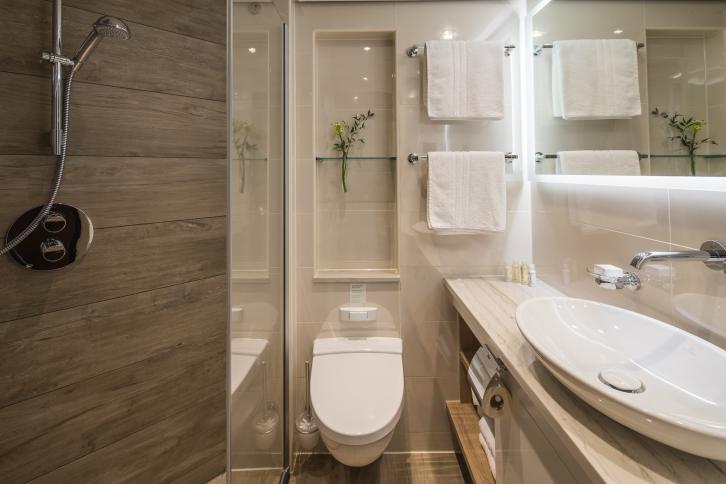 Superior Suite (Diamond Deck)