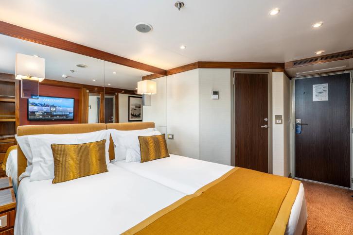 Cat D Staterooms