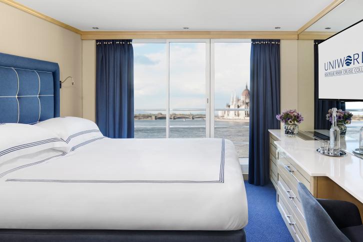 Deluxe French Balcony