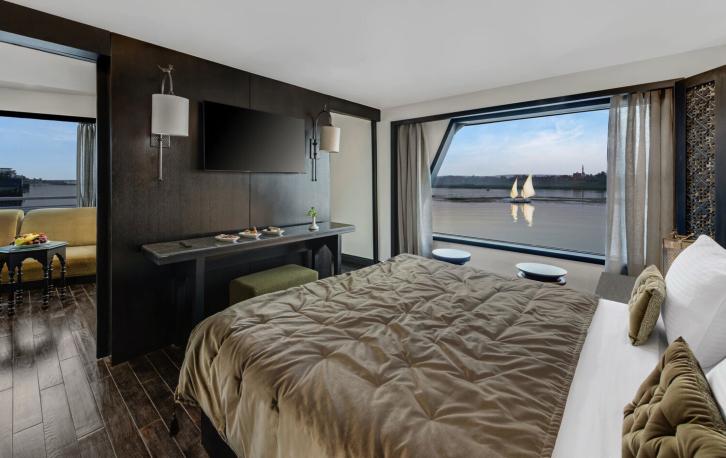 Deluxe Cabin