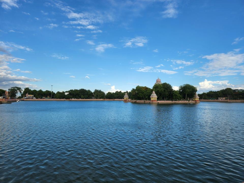 4 Image 4