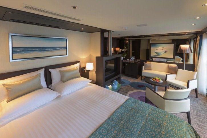 Royal Suite on Avalon Tranquility II