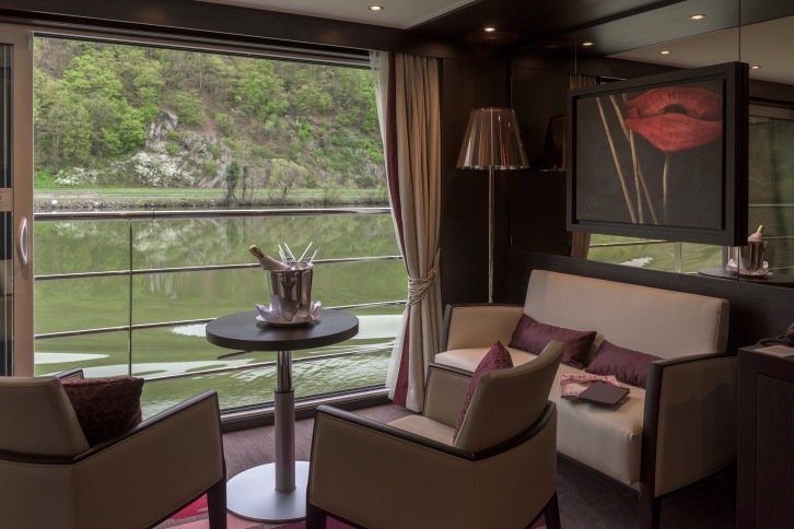 Royal Suite on Avalon Passion