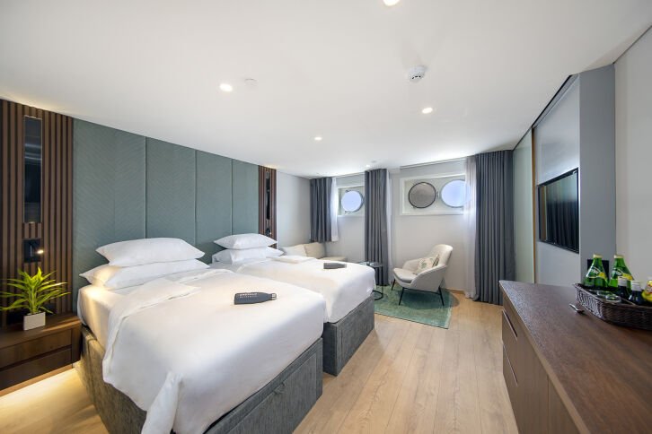 Emerald Stateroom on Emerald Harmony