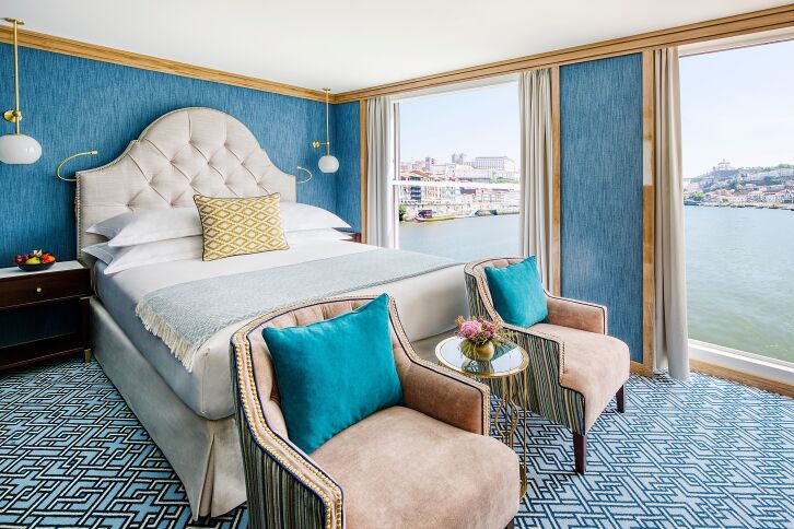Suite on S.S. São Gabriel