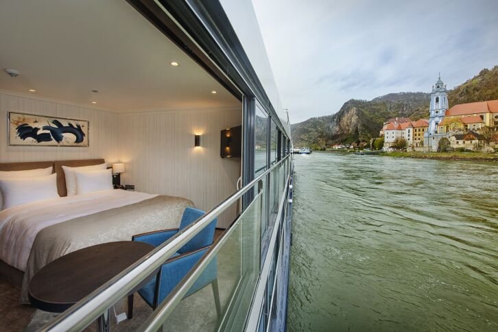 Panorama Suite on Avalon View
