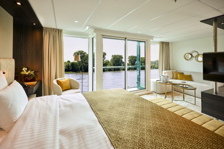 AMADEUS Suite on Amadeus Nova