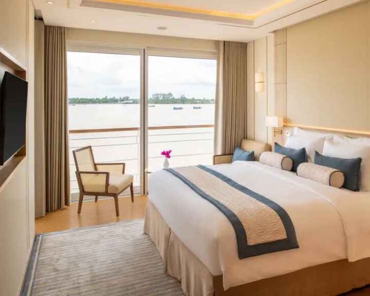 Veranda Stateroom on Viking Tonle