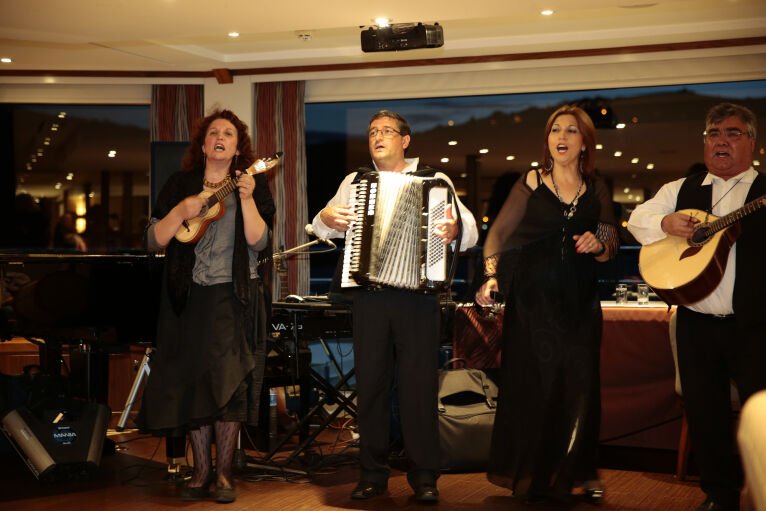 Onboard Entertainment on AmaCleo